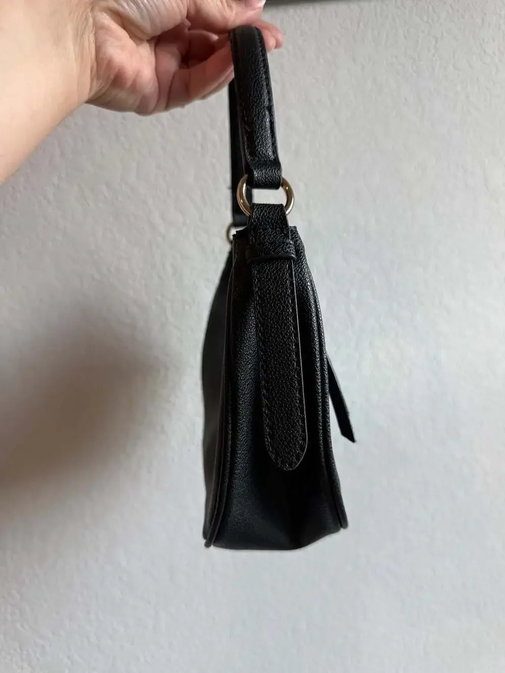 Nine West Black Pebbled Faux Leather Crescent Hobo Shoulder Bag Y2K inspired